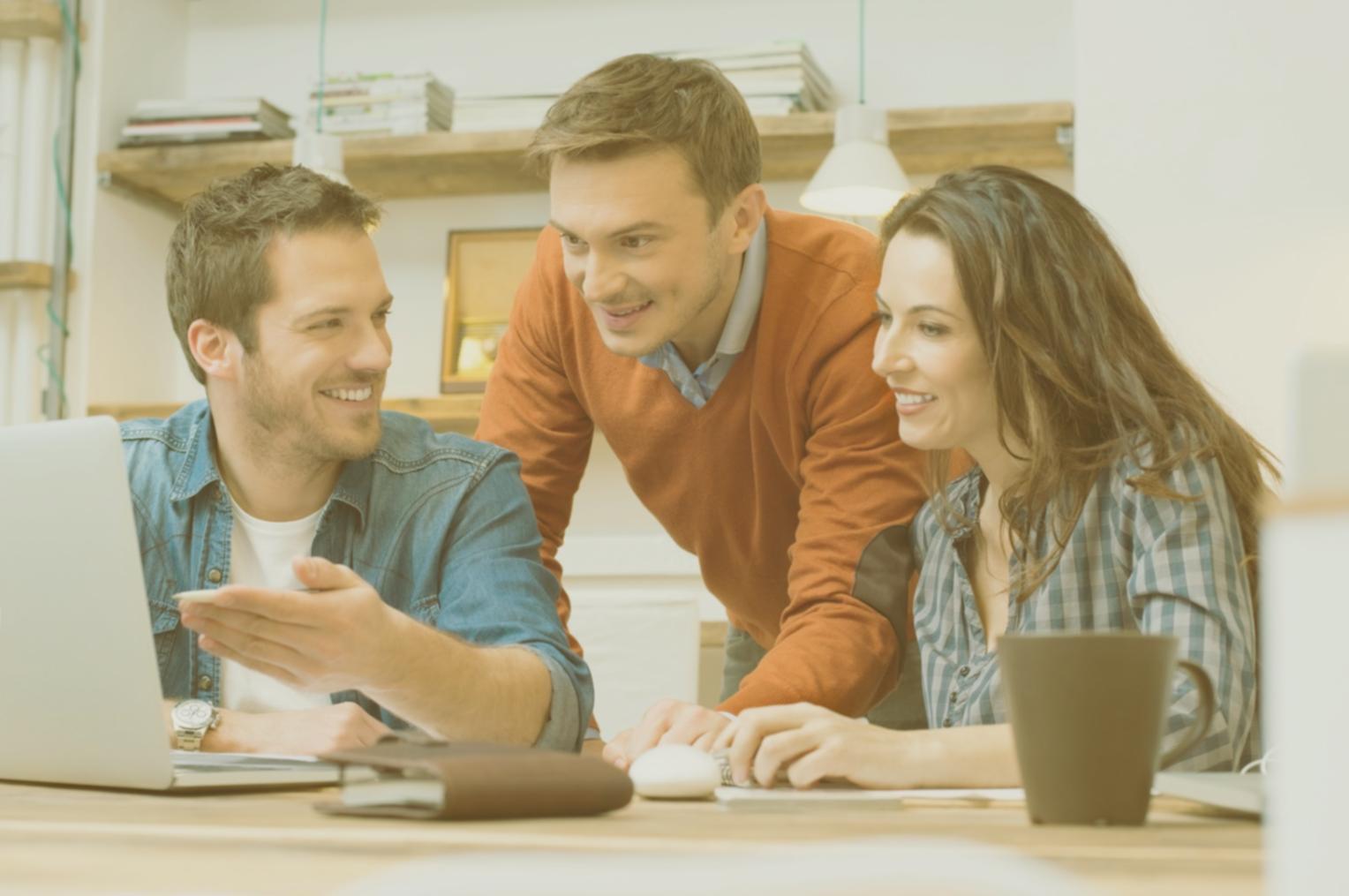 Teamarbeit bei Palentuariqs für kundenorientierte Finanzlösungen